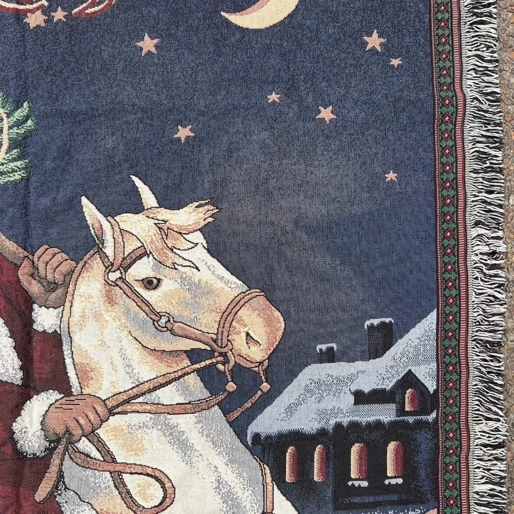 Vintage Santa Claus Merry Christmas Holiday Woven‎ Fringe Tapestry Blanket